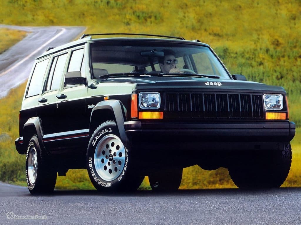 Jeep cherokee xj салон