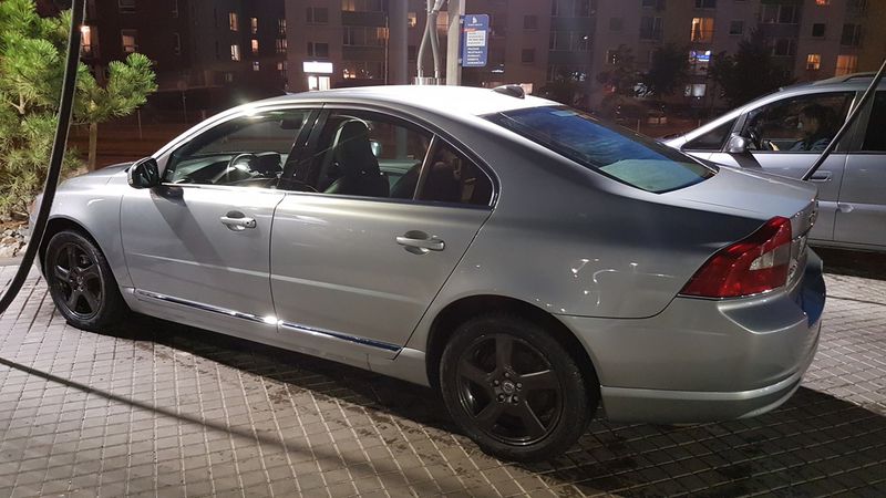 Volvo S80 D4