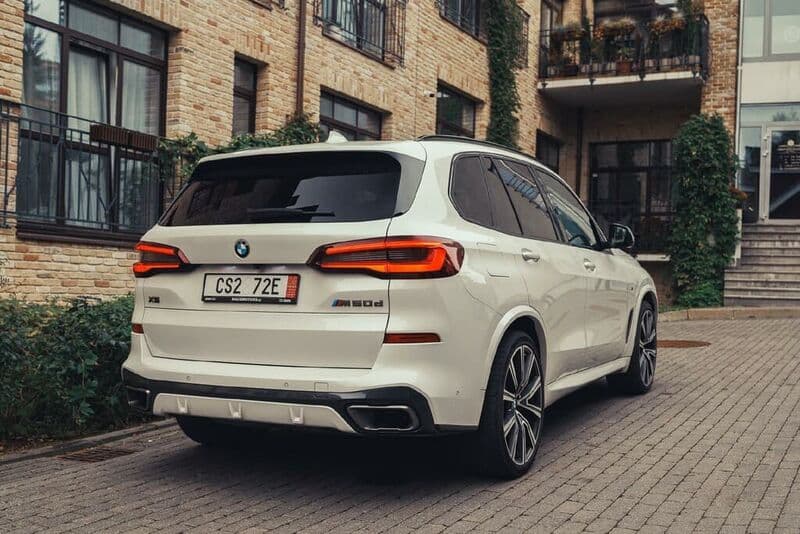 BMW X5 M50D